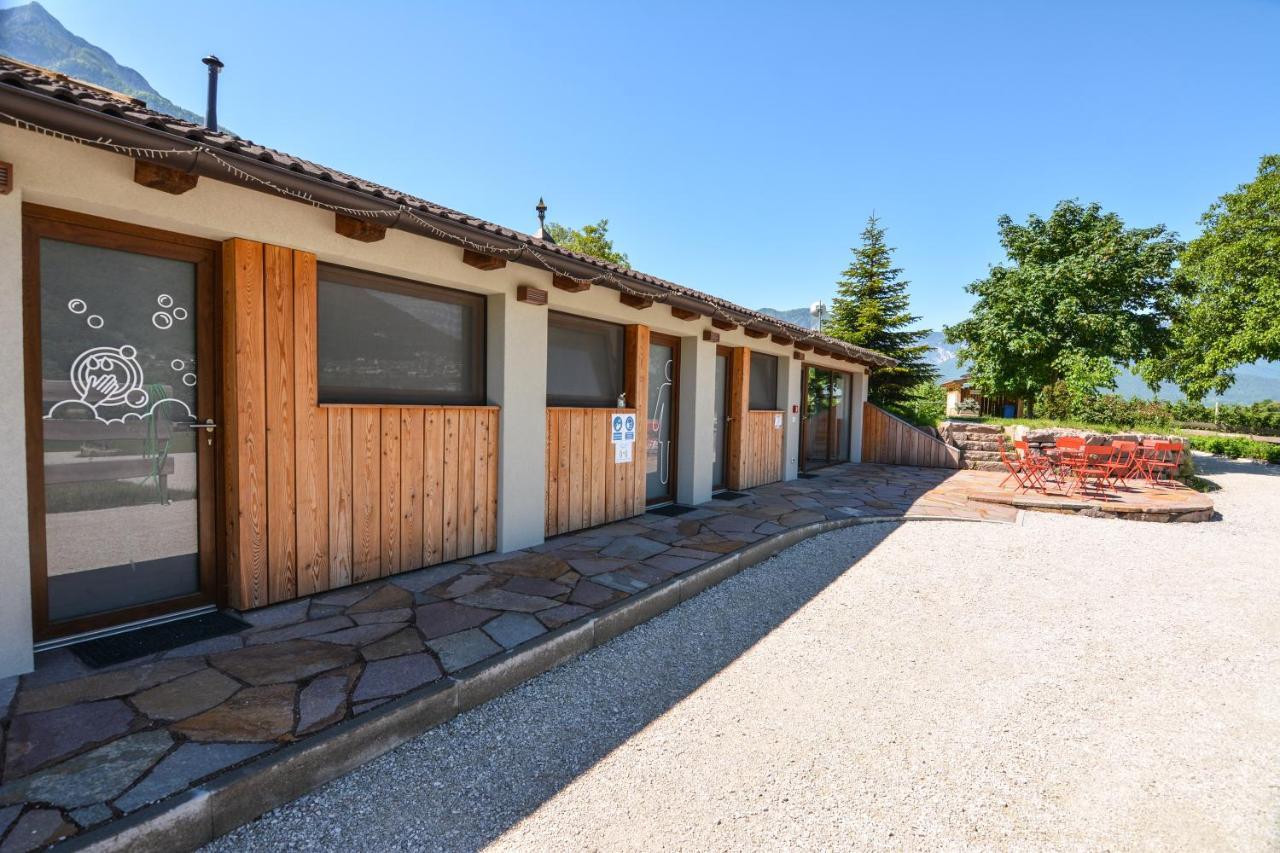 Agritur Airone Bed&Camping Levico Terme Bagian luar foto