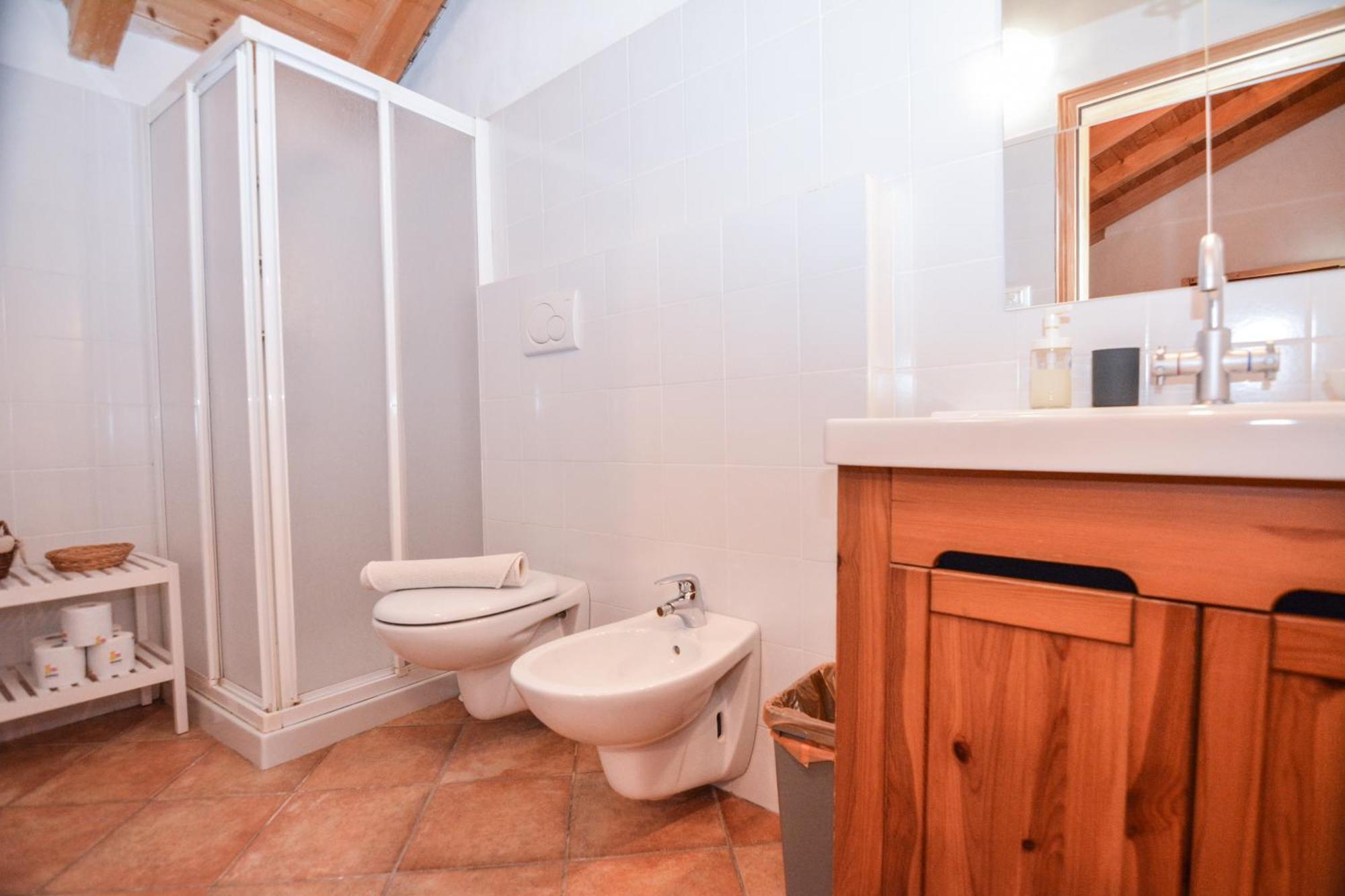 Agritur Airone Bed&Camping Levico Terme Ruang foto